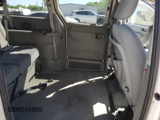 2005 Dodge Caravan SXT with VIN 2D4GP44L55R331470, listed as a Copart auction lot 53113855 with 98,398 mi miles and Salvage title. Bid and sale history available at DreamBid. Image 11.