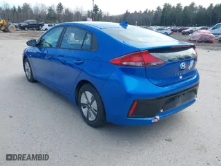 2018 Hyundai Ioniq Hybrid Blue with VIN KMHC65LC9JU064316, listed as a IAAI auction lot 42020461 with 215,244 mi miles. Bid and sale history available at carsss.com. Image 3.