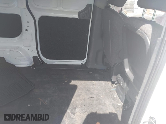 2016 Nissan NV200 S z VIN 3N6CM0KN3GK696041, wystawiony jako IAAI lot #42147685 z przebiegiem Nie podano mil oraz . Historia ofert i sprzedaży dostępna na DreamBid. Obrazek 8.