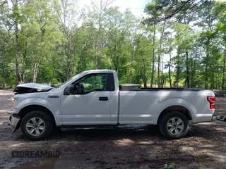2020 Ford F-150 XL z VIN 1FTMF1CB8LKF35069, wystawiony jako IAAI lot #42332865 z przebiegiem 73 452 mil mil oraz . Historia ofert i sprzedaży dostępna na DreamBid. Obrazek 14.