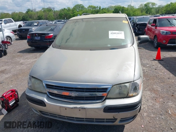 2004 Chevrolet Venture LS with VIN 1GNDX03E04D224881, listed as a IAAI auction lot 42093937 with 121,079 mi miles. Bid and sale history available at carsss.com. Image 12.
