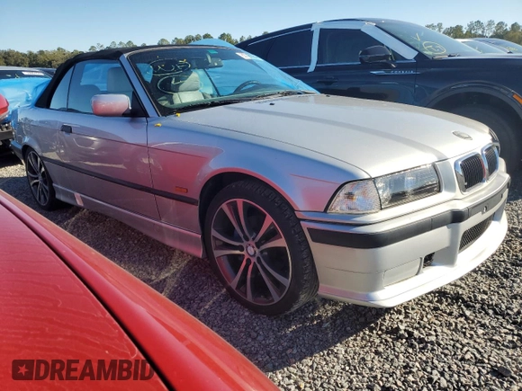 1999 BMW 3 Series 323icA with VIN WBABJ8338XEM24966, listed as a Copart auction lot 83029364 with 91,530 mi miles and Non Repairable. Bid and sale history available at carsss.com. Image 4.