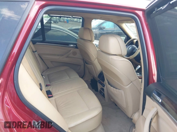 2011 BMW X5 35d with VIN 5UXZW0C52BL369293, listed as a IAAI auction lot 42477394 with 193,094 mi miles and . Bid and sale history available at DreamBid. Image 8.