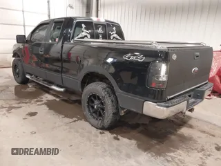 2006 Ford F-150 XLT with VIN 1FTPX14V66NB67190, listed as a IAAI auction lot 41152278 with 260,036 mi miles. Bid and sale history available at carsss.com. Image 3.