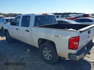 2011 Chevrolet Silverado 1500 with VIN 1GCPKPE36BF220490, listed as a IAAI auction lot 41314405 with 305,691 mi miles and . Bid and sale history available at DreamBid. Image 14.