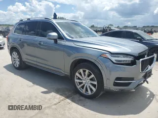 2017 Volvo XC90 Momentum with VIN YV4A22PK8H1173169, listed as a Copart auction lot 56561005 with 105,622 mi miles and Salvage Title. Bid and sale history available at DreamBid. Image 4.