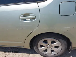 2007 Toyota Prius with VIN JTDKB20U977548064, listed as a IAAI auction lot 42040952 with 197,934 mi miles. Bid and sale history available at carsss.com. Image 12.