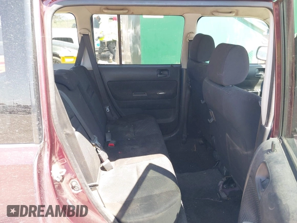 2005 Scion xB with VIN JTLKT324650179139, listed as a IAAI auction lot 41966525 with 1 mi miles. Bid and sale history available at carsss.com. Image 8.