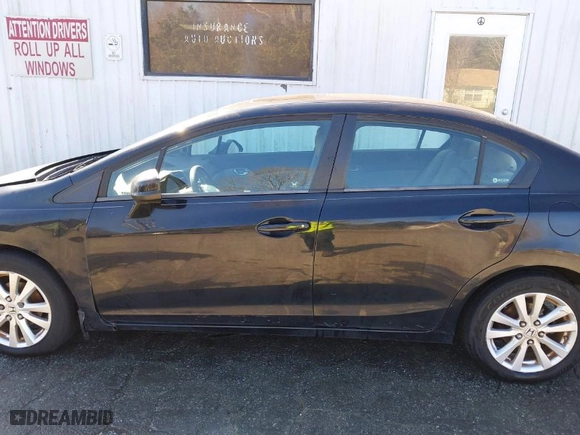 2012 Honda Civic Sdn EX with VIN 19XFB2F88CE109279, listed as a IAAI auction lot 41757818 with 224,427 mi miles. Bid and sale history available at carsss.com. Image 14.