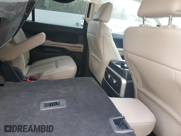2024 Ford Expedition Max XLT with VIN 1FMJK1H82REA04559, listed as a Copart auction lot 49275045 with 25,641 mi miles and Salvage Title. Bid and sale history available at DreamBid. Image 11.