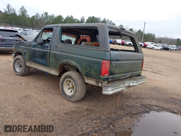 1996 Ford Bronco Custom with VIN 1FMEU15H4TLA86037, listed as a IAAI auction lot 41582668 with 1 mi miles. Bid and sale history available at carsss.com. Image 3.