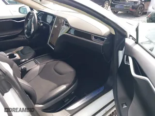 2016 Tesla Model S 90D with VIN 5YJSA1E28GF143859, listed as a IAAI auction lot 41969776 with 62,321 mi miles. Bid and sale history available at carsss.com. Image 5.