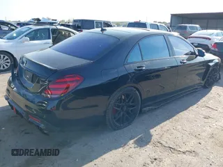 2018 Mercedes-Benz S 63 AMG with VIN WDDUG8JB0JA343131, listed as a IAAI auction lot 41863404 with 29,778 mi miles and . Bid and sale history available at DreamBid. Image 4.
