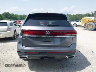 2025 Volkswagen Atlas SE with VIN 1V2HR2CA5SC501930, listed as a IAAI auction lot 42280025 with 8,026 mi miles and . Bid and sale history available at DreamBid. Image 16.