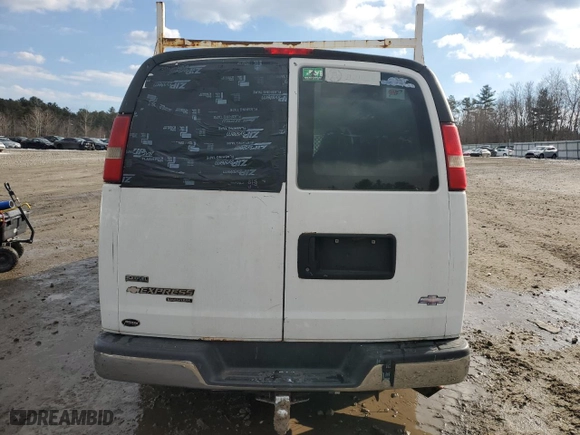 2011 Chevrolet Express Cargo Van with VIN 1GCWGFCA1B1108024, listed as a Copart auction lot 42689995 with 225,674 mi miles and Clean Title. Bid and sale history available at carsss.com. Image 6.