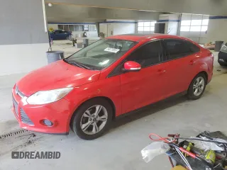 2014 Ford Focus SE with VIN 1FADP3F2XEL243947, listed as a Copart auction lot 54070955 with 110,173 mi miles and Salvage Title. Bid and sale history available at carsss.com. Image 1.