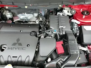 2023 Mitsubishi Outlander GT with VIN JA4ARVAW2PU017213, listed as a Copart auction lot 68683695 with 6,092 mi miles and Salvage title. Bid and sale history available at DreamBid. Image 13.