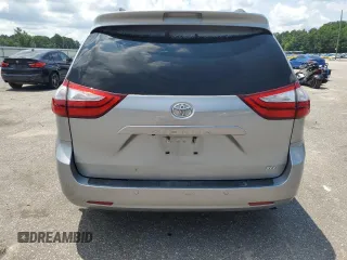 2017 Toyota Sienna XLE Auto Access Seat with VIN 5TDYZ3DC2HS815159, listed as a Copart auction lot 63634705 with 121,594 mi miles and Salvage title. Bid and sale history available at DreamBid. Image 6.