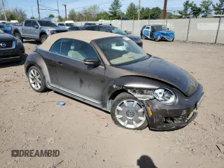 2014 Volkswagen Beetle 2.0L TDI с VIN 3VW6L7ATXEM809087, выставлен на аукционе Copart как лот 53710365 с пробегом Не указан миль и Списание • Salvage title. История ставок и продаж доступна на DreamBid. Изображение 4.