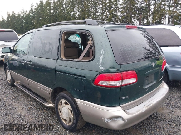 2001 Toyota Sienna LE with VIN 4T3ZF13C91U352296, listed as a IAAI auction lot 41647762 with 262,803 mi miles. Bid and sale history available at carsss.com. Image 6.