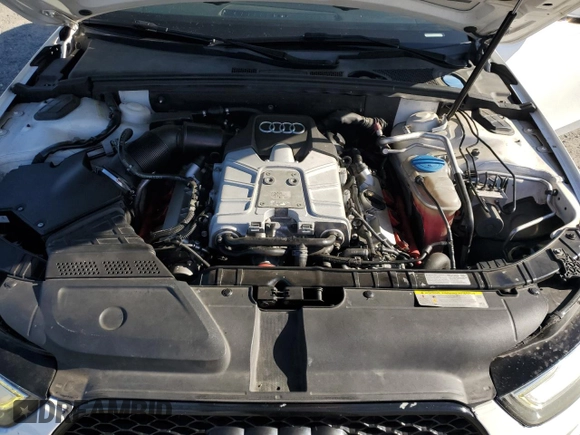 2014 Audi S4 Premium Plus z VIN WAUBGAFL3EA017482, wystawiony jako Copart lot #57911825 z przebiegiem 137 223 mil mil oraz Tytuł czysty. Historia ofert i sprzedaży dostępna na DreamBid. Obrazek 11.