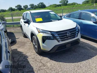 2024 Nissan Rogue S with VIN 5N1BT3AB3RC681411, listed as a IAAI auction lot 42699034 with 45,284 mi miles and . Bid and sale history available at DreamBid. Image 1.