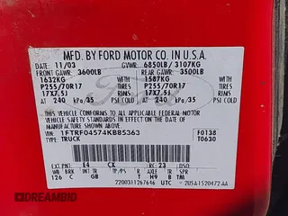 2004 Ford F-150 XLT with VIN 1FTRF04574KB85363, listed as a IAAI auction lot 41998003 with 188,649 mi miles. Bid and sale history available at carsss.com. Image 9.