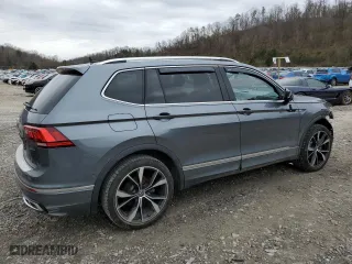 2022 Volkswagen Tiguan SEL R-Line with VIN 3VV4B7AX1NM149958, listed as a Copart auction lot 48055175 with 31,908 mi miles and Salvage Title. Bid and sale history available at carsss.com. Image 3.