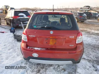 2009 Suzuki SX4 Man AWD with VIN JS2YB413996201005, listed as a IAAI auction lot 41368510 with 27,111 mi miles. Bid and sale history available at carsss.com. Image 16.