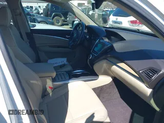 2019 Acura MDX w/Technology Pkg with VIN 5J8YD3H58KL009251, listed as a IAAI auction lot 41770589 with 19,693 mi miles. Bid and sale history available at carsss.com. Image 5.