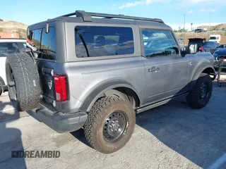 2023 Ford Bronco с VIN 1FMDE5CH4PLB60825, выставлен на аукционе IAAI как лот 41492285 с пробегом 10 017 миль миль и . История ставок и продаж доступна на DreamBid. Изображение 4.