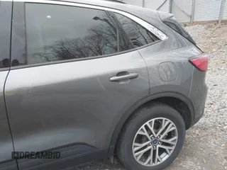 2021 Ford Escape SEL with VIN 1FMCU9H96MUA04542, listed as a IAAI auction lot 41827921 with 17,101 mi miles and . Bid and sale history available at DreamBid. Image 12.