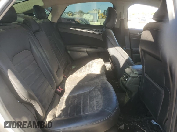 2016 Ford Fusion SE with VIN 3FA6P0HD3GR373112, listed as a Copart auction lot 53109675 with 117,568 mi miles and Clean Title. Bid and sale history available at DreamBid. Image 10.