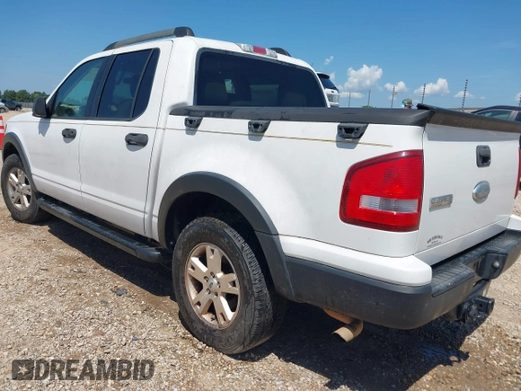 2007 Ford Explorer Sport Trac XLT z VIN 1FMEU31K17UA04200, wystawiony jako IAAI lot #42733514 z przebiegiem 180 899 mil mil oraz . Historia ofert i sprzedaży dostępna na DreamBid. Obrazek 3.