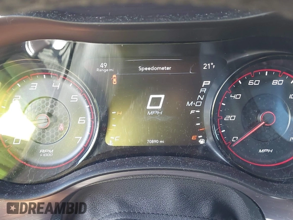 2018 Dodge Charger GT with VIN 2C3CDXJG1JH151274, listed as a IAAI auction lot 41579758 with 70,890 mi miles. Bid and sale history available at carsss.com. Image 7.