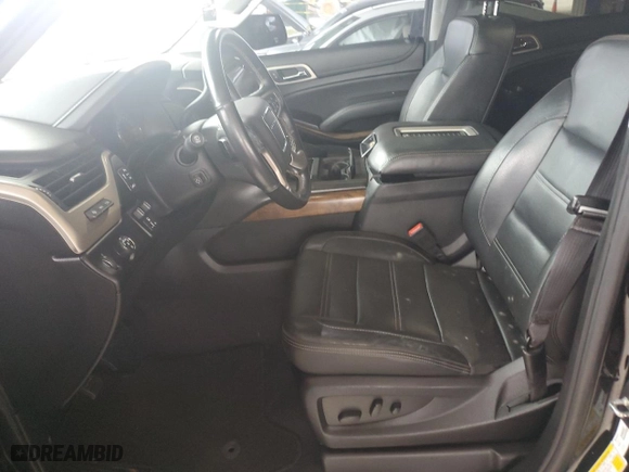2020 GMC Yukon XL Denali with VIN 1GKS1HKJ6LR127236, listed as a Copart auction lot 51928885 with 143,579 mi miles and Salvage Title. Bid and sale history available at carsss.com. Image 7.