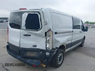 2023 Ford Transit Cargo с VIN 1FTBR1Y88PKA76644, выставлен на аукционе IAAI как лот 42382300 с пробегом 42 299 миль миль и . История ставок и продаж доступна на DreamBid. Изображение 6.