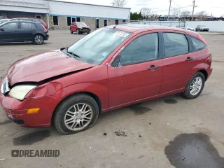 2005 Ford Focus S with VIN 3FAFP37N15R110724, listed as a Copart auction lot 52872255 with 182,925 mi miles and Salvage Title. Bid and sale history available at carsss.com. Image 1.