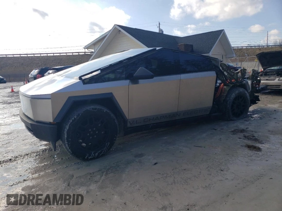 2024 Tesla Cybertruck with VIN 7G2CEHED6RA006192, listed as a Copart auction lot 45924985 with 12,050 mi miles and Salvage Title. Bid and sale history available at carsss.com. Image 1.