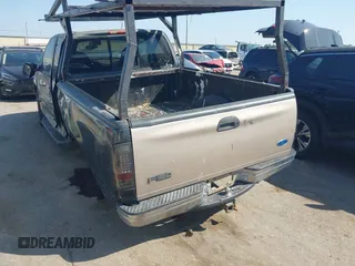 1999 Ford F-150 с VIN 1FTRX17W5XNA42082, выставлен на аукционе IAAI как лот 40599993 с пробегом Не указан миль и . История ставок и продаж доступна на DreamBid. Изображение 3.