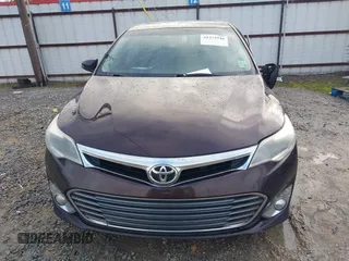 2014 Toyota Avalon Limited with VIN 4T1BK1EB5EU125963, listed as a IAAI auction lot 41273746 with 109,229 mi miles. Bid and sale history available at carsss.com. Image 13.