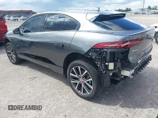 2019 Jaguar I-PACE HSE with VIN SADHD2S19K1F74478, listed as a IAAI auction lot 40395586 with 40,220 mi miles. Bid and sale history available at carsss.com. Image 3.