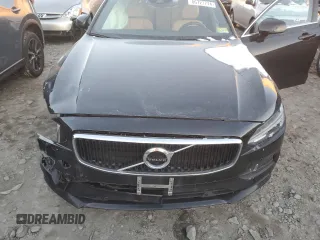 2017 Volvo S90 Momentum with VIN YV1102AK0H1006431, listed as a Copart auction lot 86721774 with 109,364 mi miles and Salvage Title. Bid and sale history available at carsss.com. Image 11.