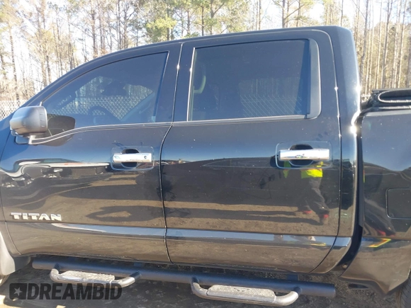 2021 Nissan Titan SV z VIN 1N6AA1EE4MN528044, wystawiony jako IAAI lot #41280940 z przebiegiem 75 600 mil mil oraz . Historia ofert i sprzedaży dostępna na DreamBid. Obrazek 15.