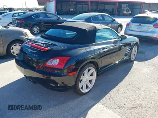 2005 Chrysler Crossfire Limited z VIN 1C3AN65L05X050458, wystawiony jako IAAI lot #40862981 z przebiegiem 62 007 mil mil oraz . Historia ofert i sprzedaży dostępna na DreamBid. Obrazek 4.