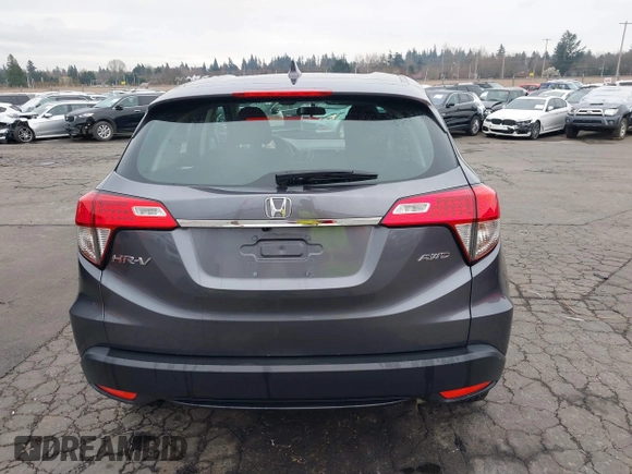 2021 Honda HR-V LX with VIN 3CZRU6H38MM723587, listed as a IAAI auction lot 41749519 with 38,211 mi miles. Bid and sale history available at carsss.com. Image 17.