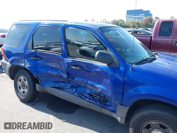 2006 Ford Escape XLS with VIN 1FMYU02Z76KD03045, listed as a IAAI auction lot 42267662 with 289,966 mi miles and . Bid and sale history available at DreamBid. Image 6.