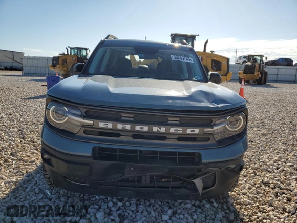 2021 Ford Bronco Sport Big Bend z VIN 3FMCR9B61MRA92276, wystawiony jako Copart lot #56339755 z przebiegiem 32 909 mil mil oraz Szkoda całkowita • Salvage title. Historia ofert i sprzedaży dostępna na DreamBid. Obrazek 5.