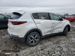 2021 Kia Sportage LX with VIN KNDPMCAC4M7934253, listed as a Copart auction lot 45399335 with 36,439 mi miles and Non Repairable. Bid and sale history available at carsss.com. Image 3.