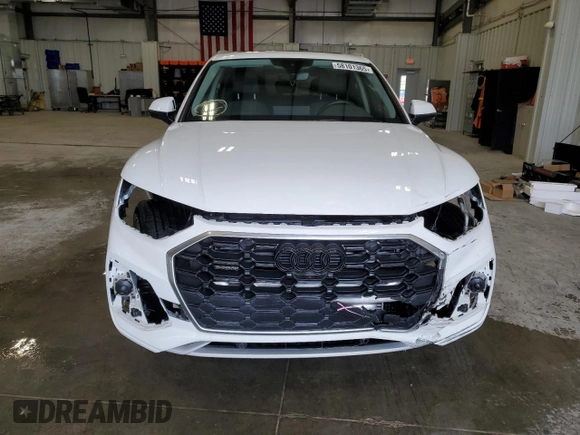 2023 Audi Q5 S line Premium Plus z VIN WA1EAAFY7P2027291, wystawiony jako Copart lot #58101365 z przebiegiem 53 473 mil mil oraz Szkody całkowita. Historia ofert i sprzedaży dostępna na DreamBid. Obrazek 5.